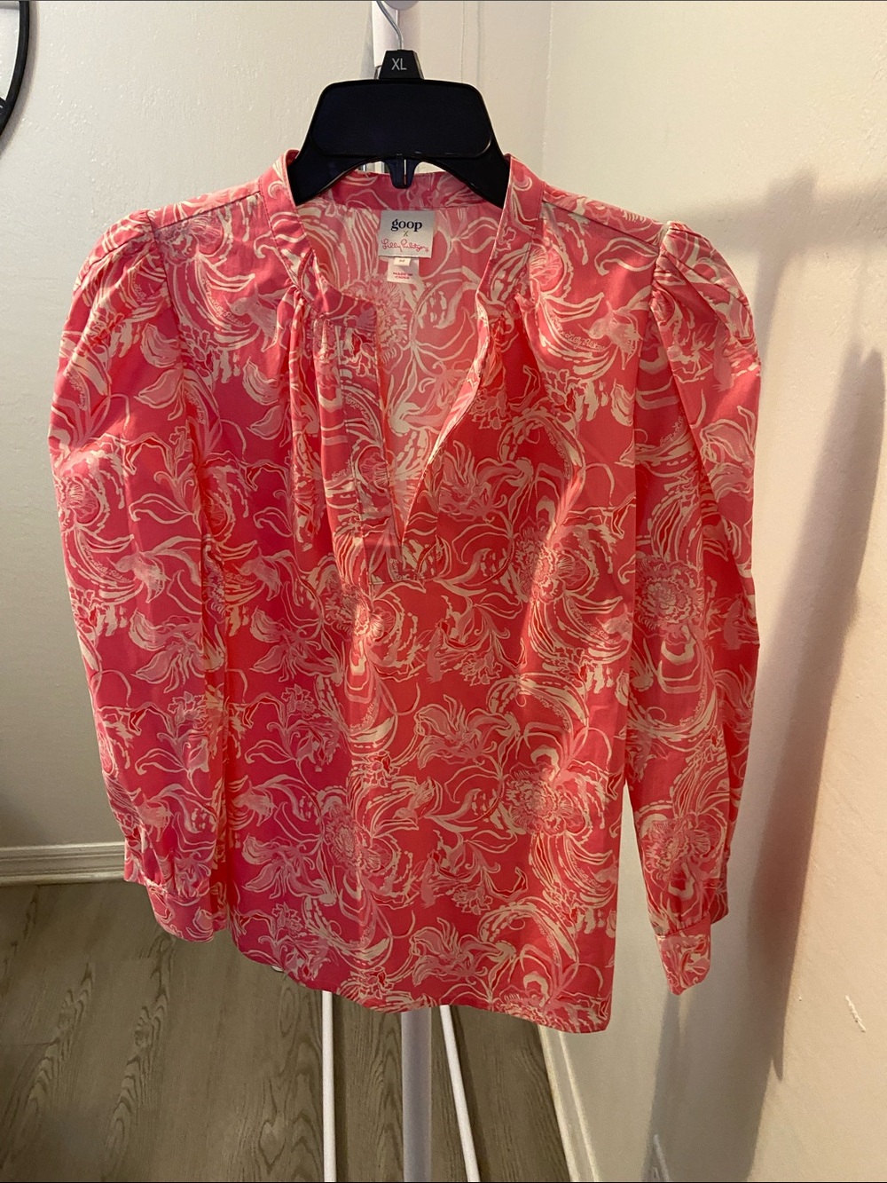 x Lilly Pulitzer Pink Floral Split-Neck Blouse